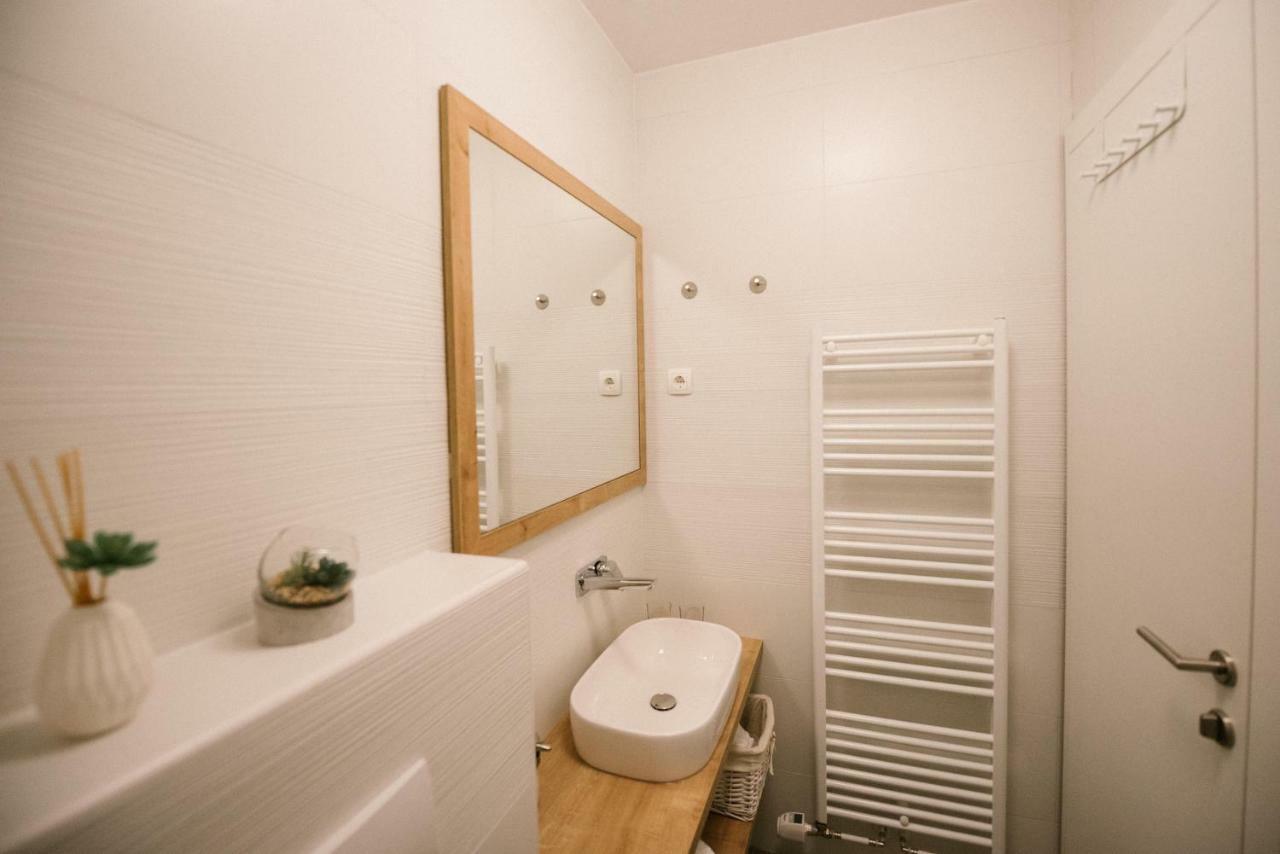 2I Rooms Dakovo Luaran gambar