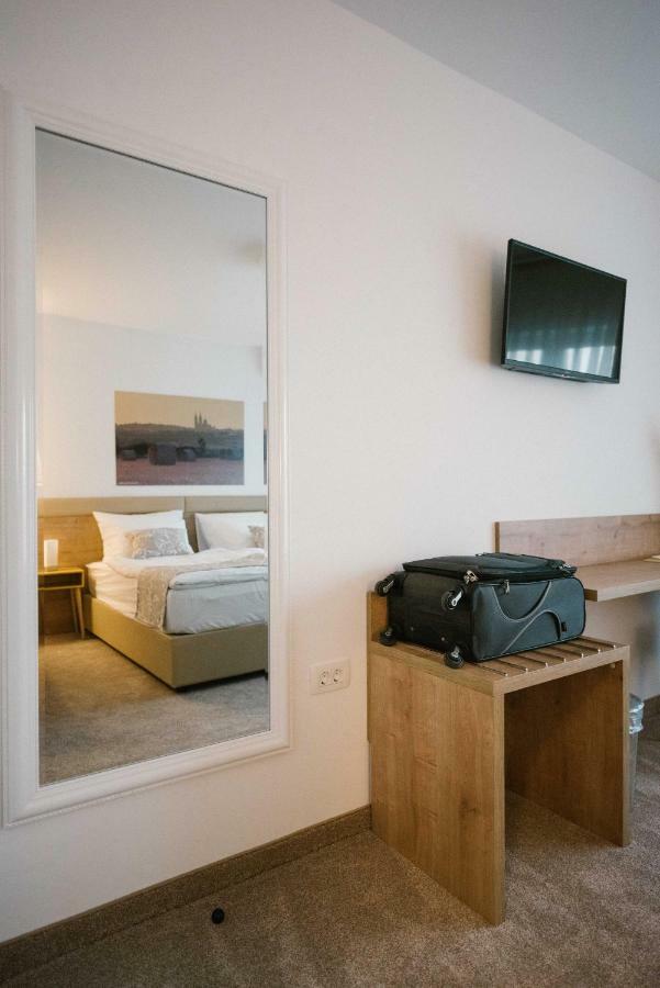 2I Rooms Dakovo Luaran gambar