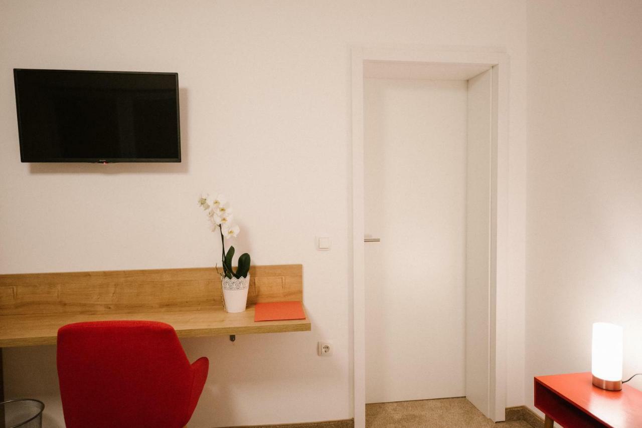 2I Rooms Dakovo Luaran gambar